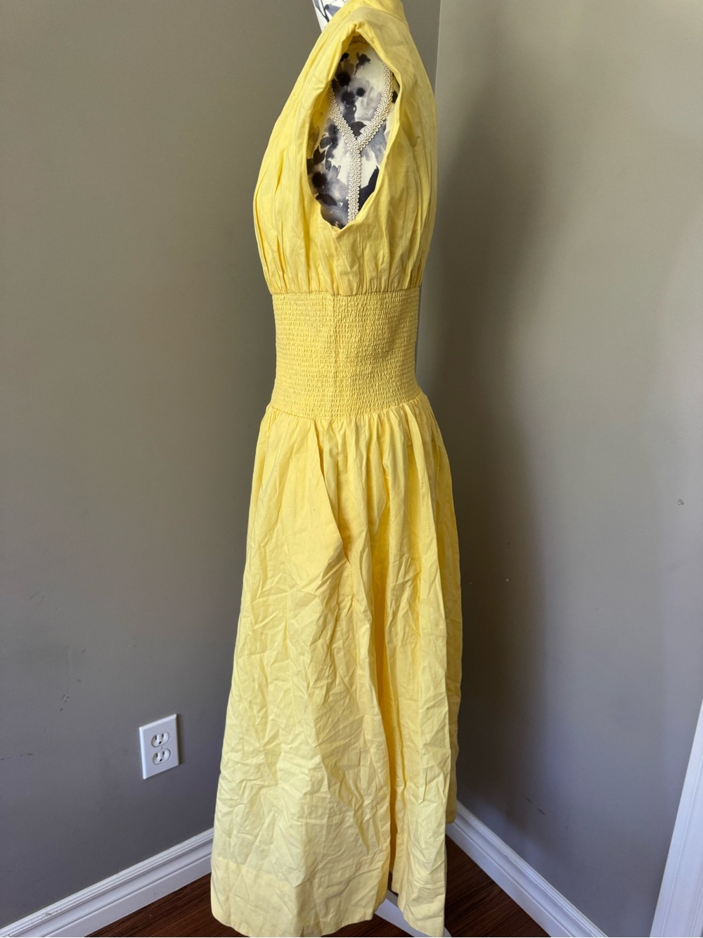 Anthropologie Tommie Cap Sleeve Smocked Front Zip Yellow Zip Midi Dress - Picture 3 of 12